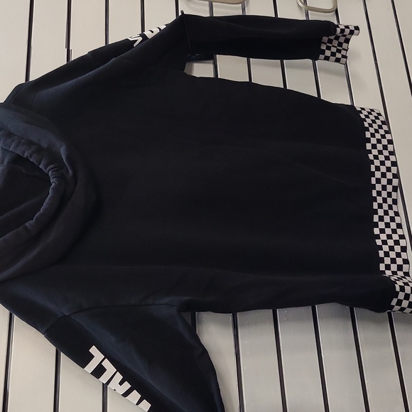 Vans Black Hoodie with Checkered Trim, Size MEDIUM - Picture 7 of 12